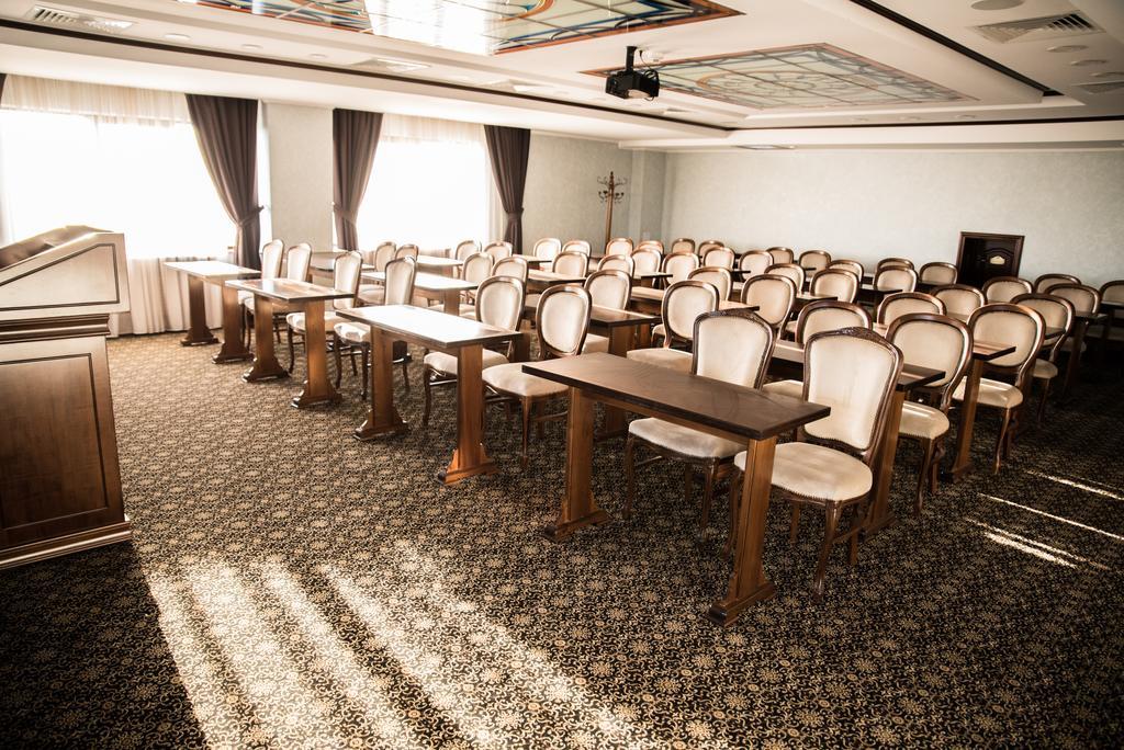 Hotel Giuliano Bragadiru Ngoại thất bức ảnh