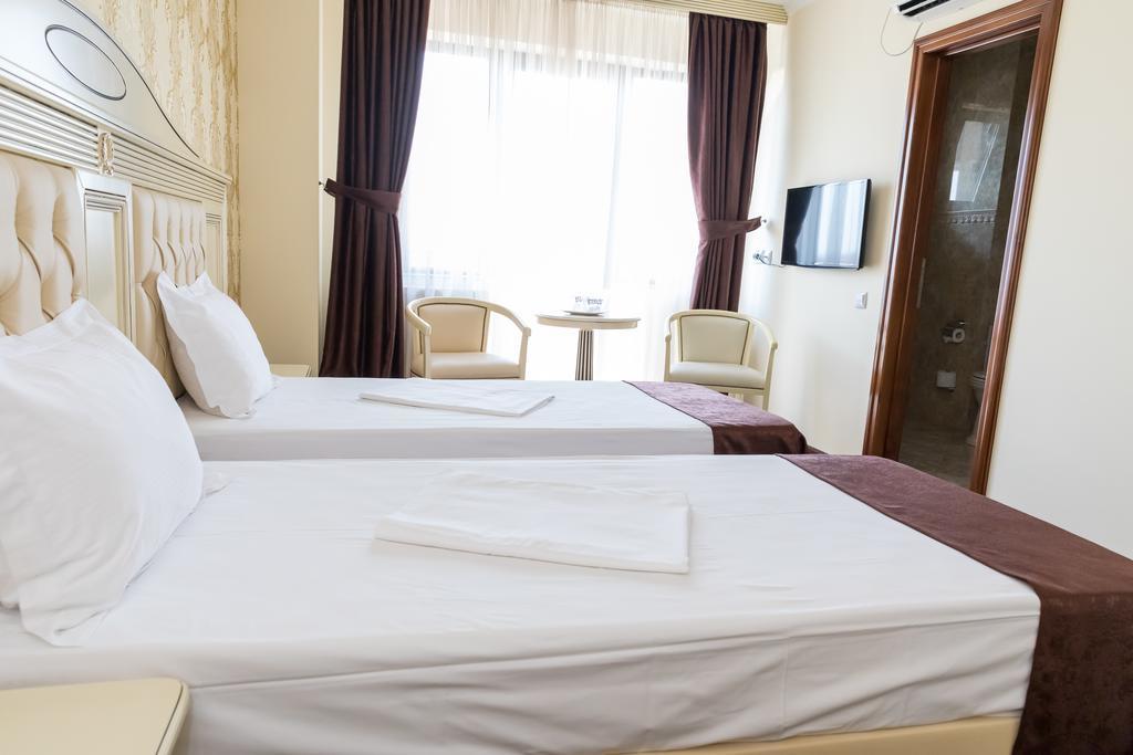 Hotel Giuliano Bragadiru Ngoại thất bức ảnh
