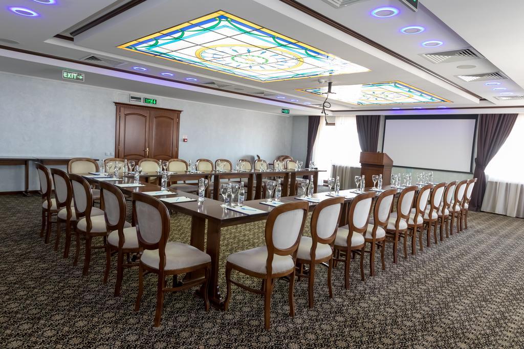 Hotel Giuliano Bragadiru Ngoại thất bức ảnh